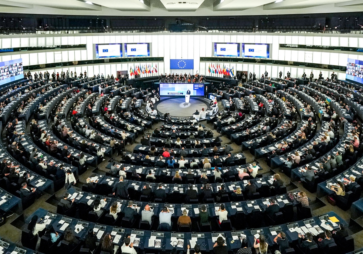 Disputa bugetară din Uniunea Europeană: Între necesitățile de apărare și fondurile pentru coeziune
