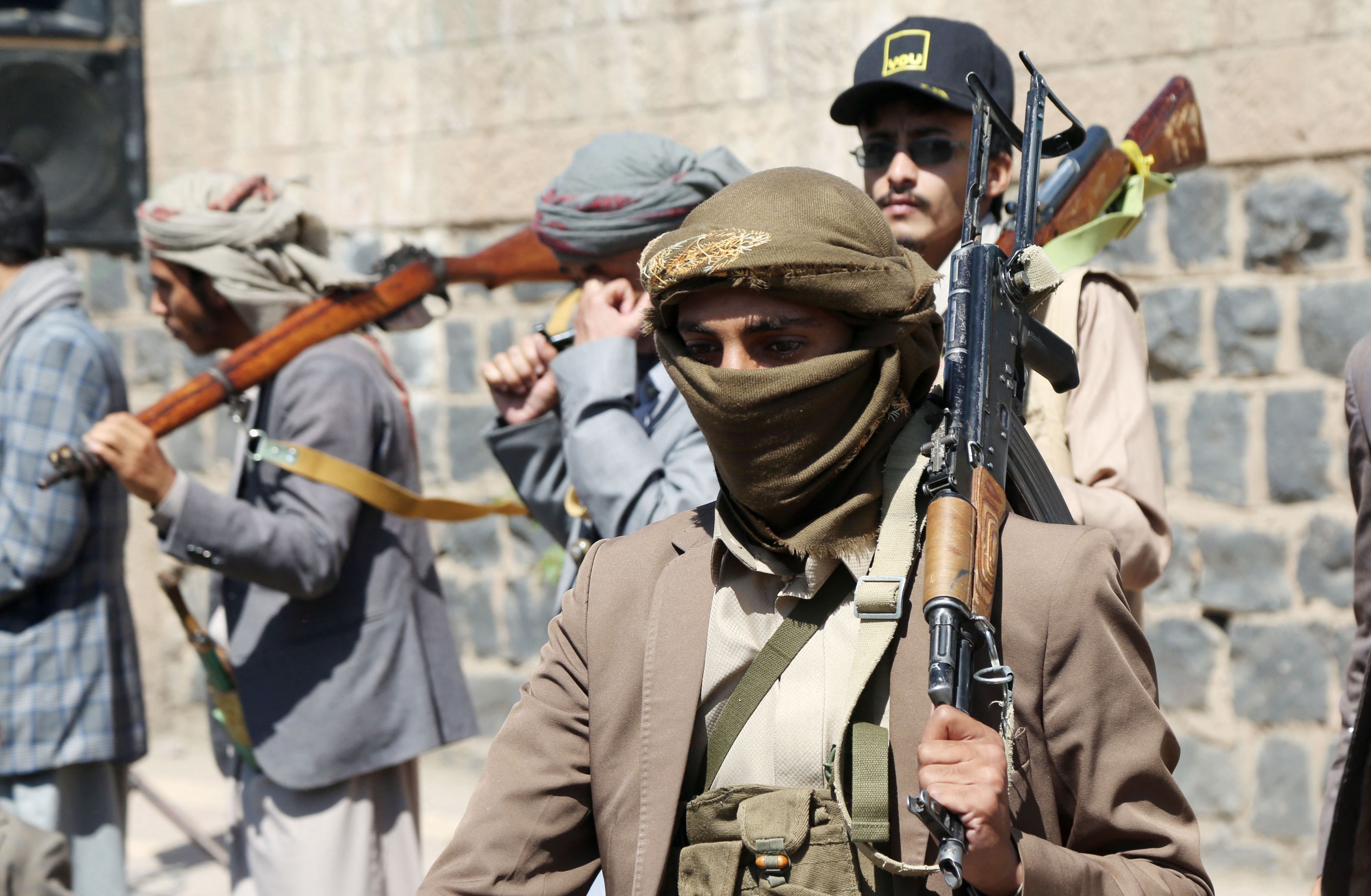 Rebelii Houthi au devenit o forță militară redutabilă în Orientul Mijlociu, prin tehnologie și armament propriu