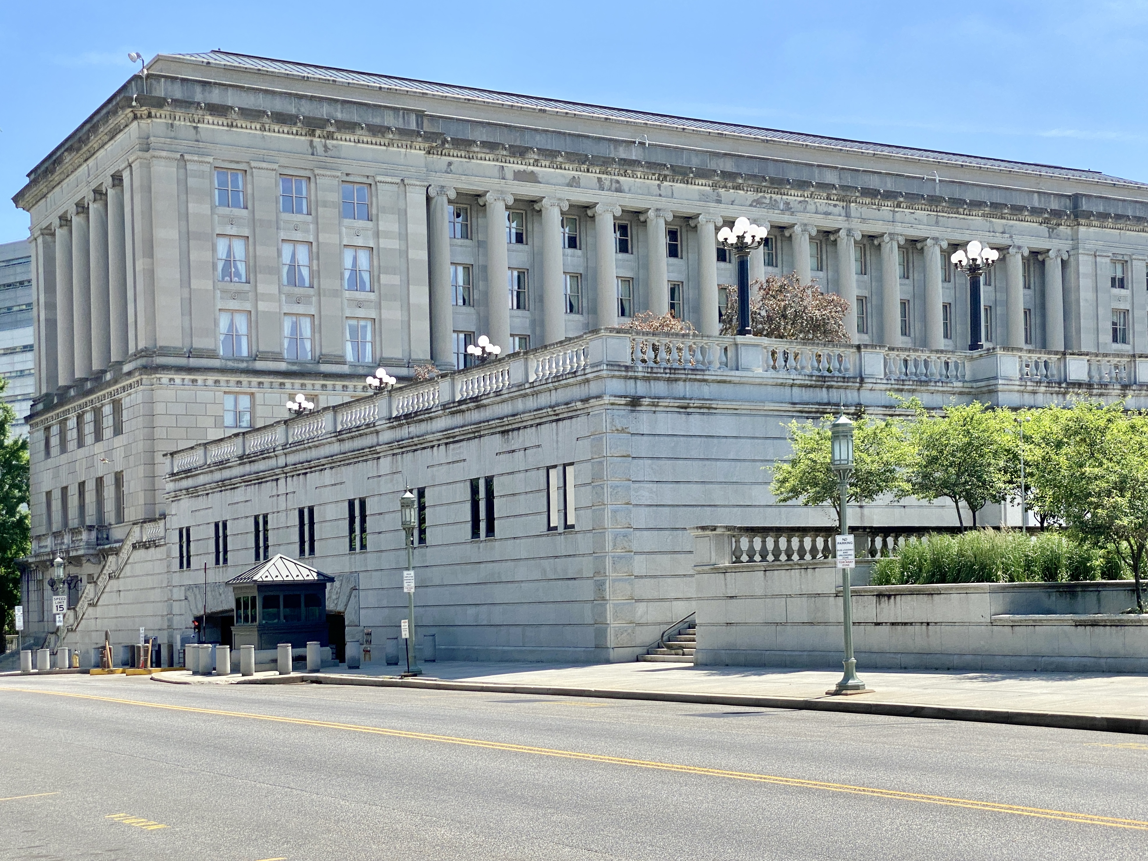 Dmitri Peskov critică dur reacțiile lui Zelenski după îndemnul lui Donald Trump de a schimba liderul Ucrainei