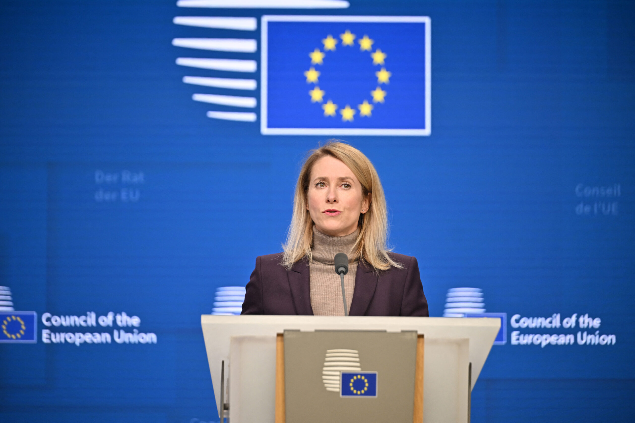 Uniunea Europeană extinde sancțiunile împotriva Rusiei cu aproape 1.600 de entități și persoane