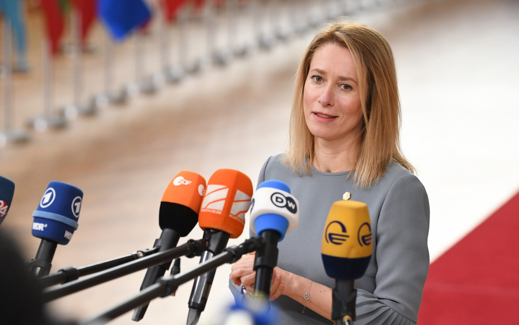 Uniunea Europeană aprobă cel mai amplu pachet de sancțiuni împotriva Rusiei de la începutul războiului