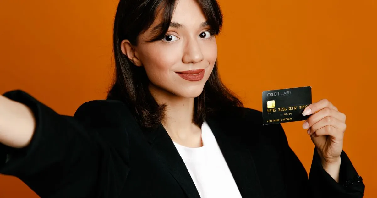Dependența Europei de Visa și Mastercard: de ce tehnologia locală nu reușește să înlocuiască giganții americani