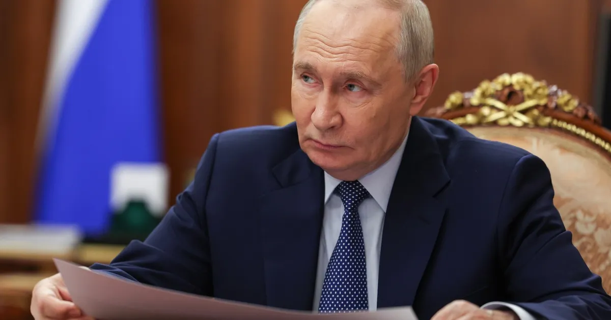 Putin ar accepta suspendarea atacurilor asupra Ucrainei doar în ziua alegerilor, declară Kremlinul