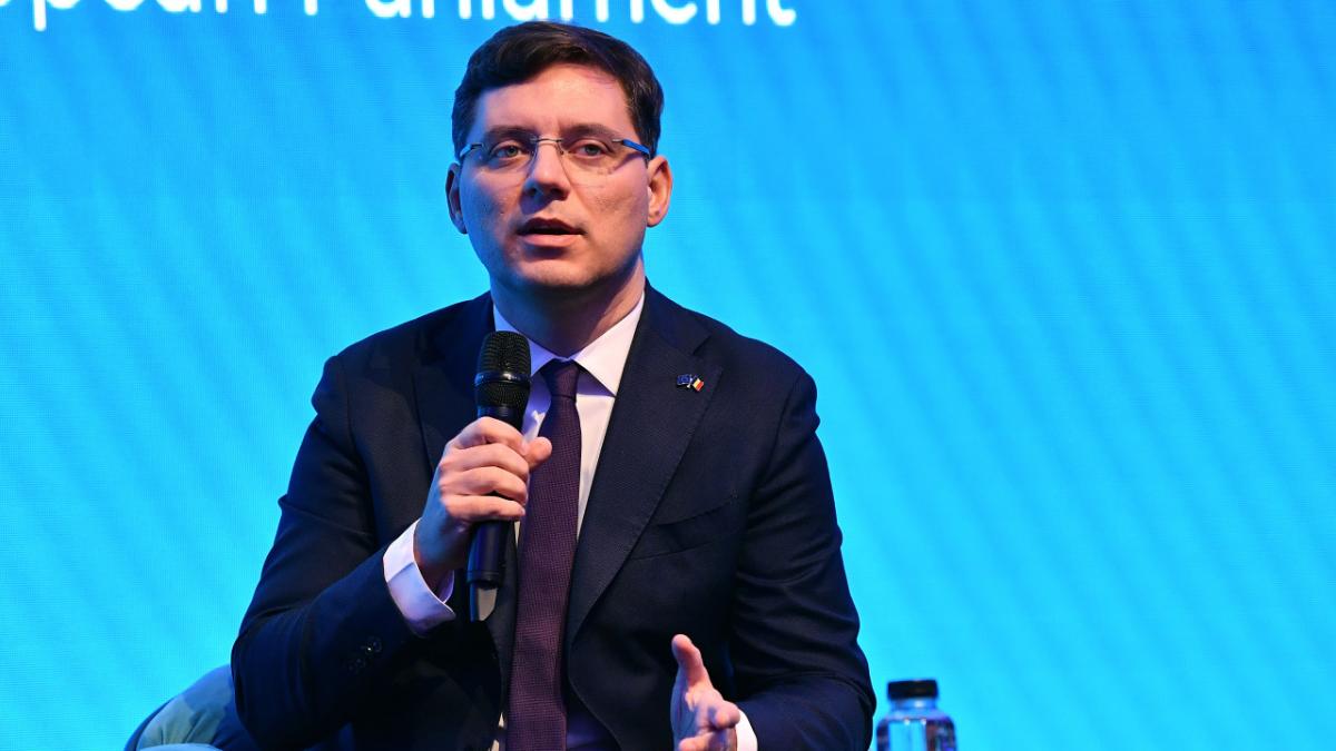 Victor Negrescu solicită mai multă atenție pentru România în discursul președintelui Comisiei Europene