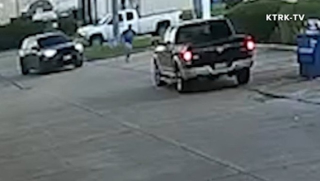 Agenți ICE sunt acuzați că au lovit intenționat un muncitor mexican cu un SUV în Texas