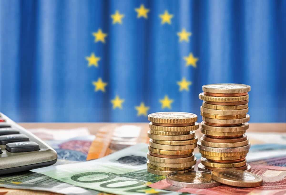 Avertisment de la Blackstone: Europa se confruntă cu riscuri fiscale mai mari decât Statele Unite