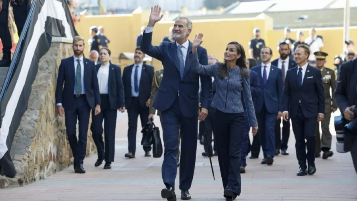Regele Felipe și regina Letizia au vizitat Ceuta în contextul tensiunilor migratorii și al relațiilor cu Marocul