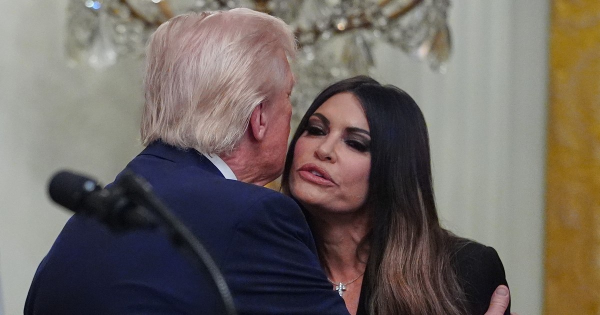 Kimberly Guilfoyle este demisă de Donald Trump din funcția de ambasador în Grecia