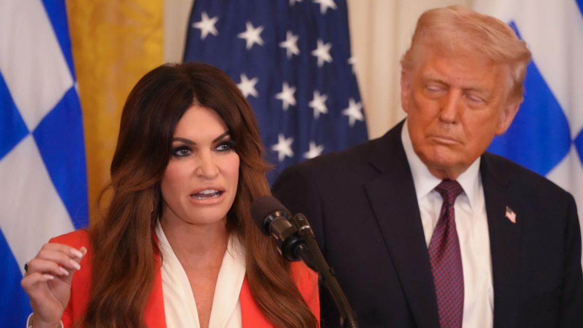 Ambasadoarea SUA în Grecia, Kimberly Guilfoyle, demisionează după acuzații de corupție