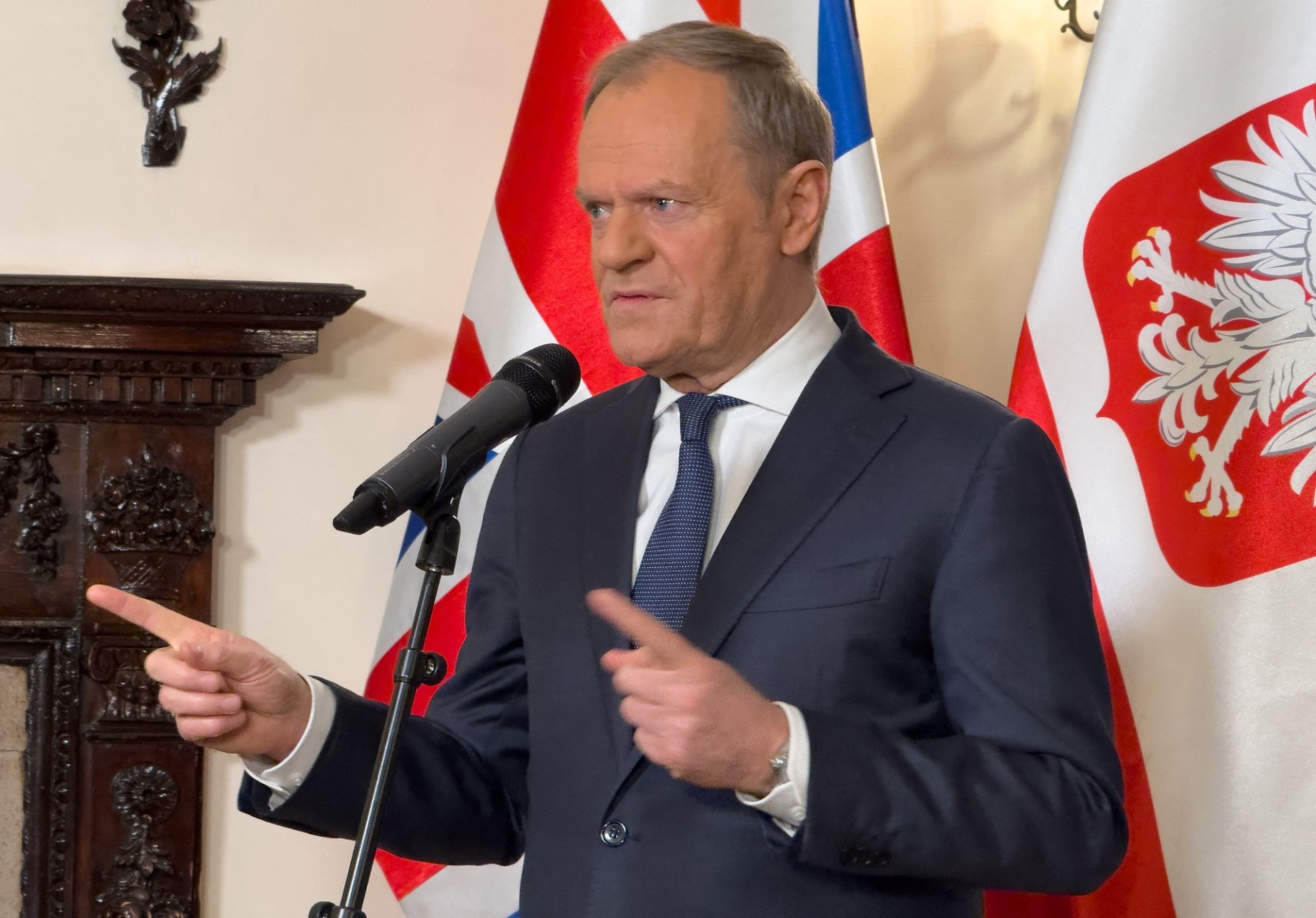 Polonia: Al doilea bărbat arestat pentru amenințările aduse premierului Donald Tusk