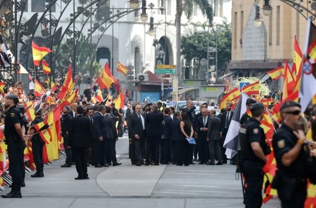 Regele Spaniei Felipe al VI-lea și regina Letizia vizitează Ceuta în contextul tensiunilor cu Marocul