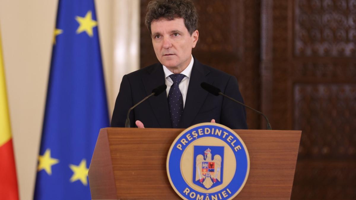 Zelenski a promulgat legea care garantează dreptul minorităților la educație în limba maternă