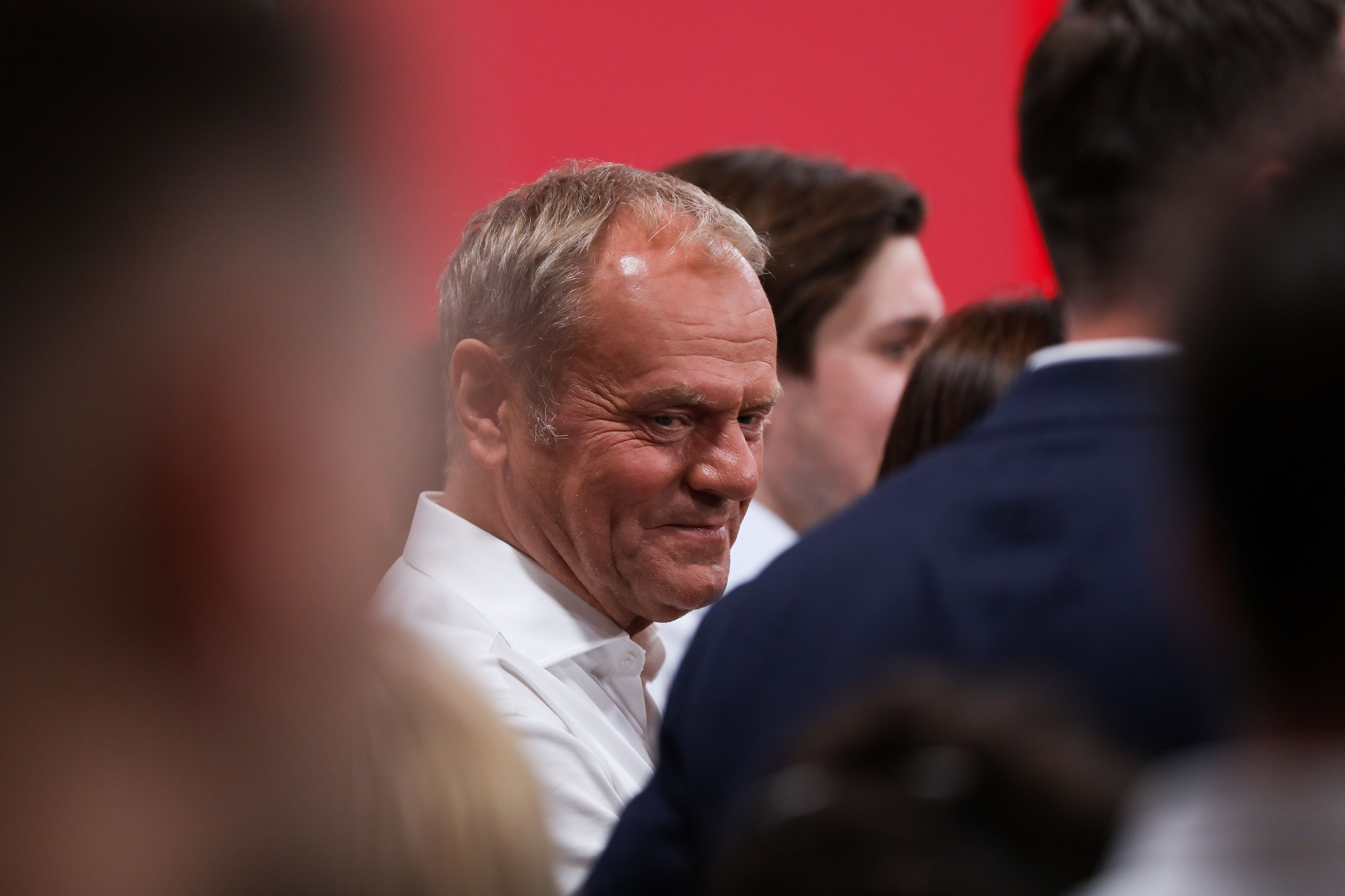 Polonia: Suspectul care plănuia asasinarea lui Donald Tusk avea bombe artizanale în apartament